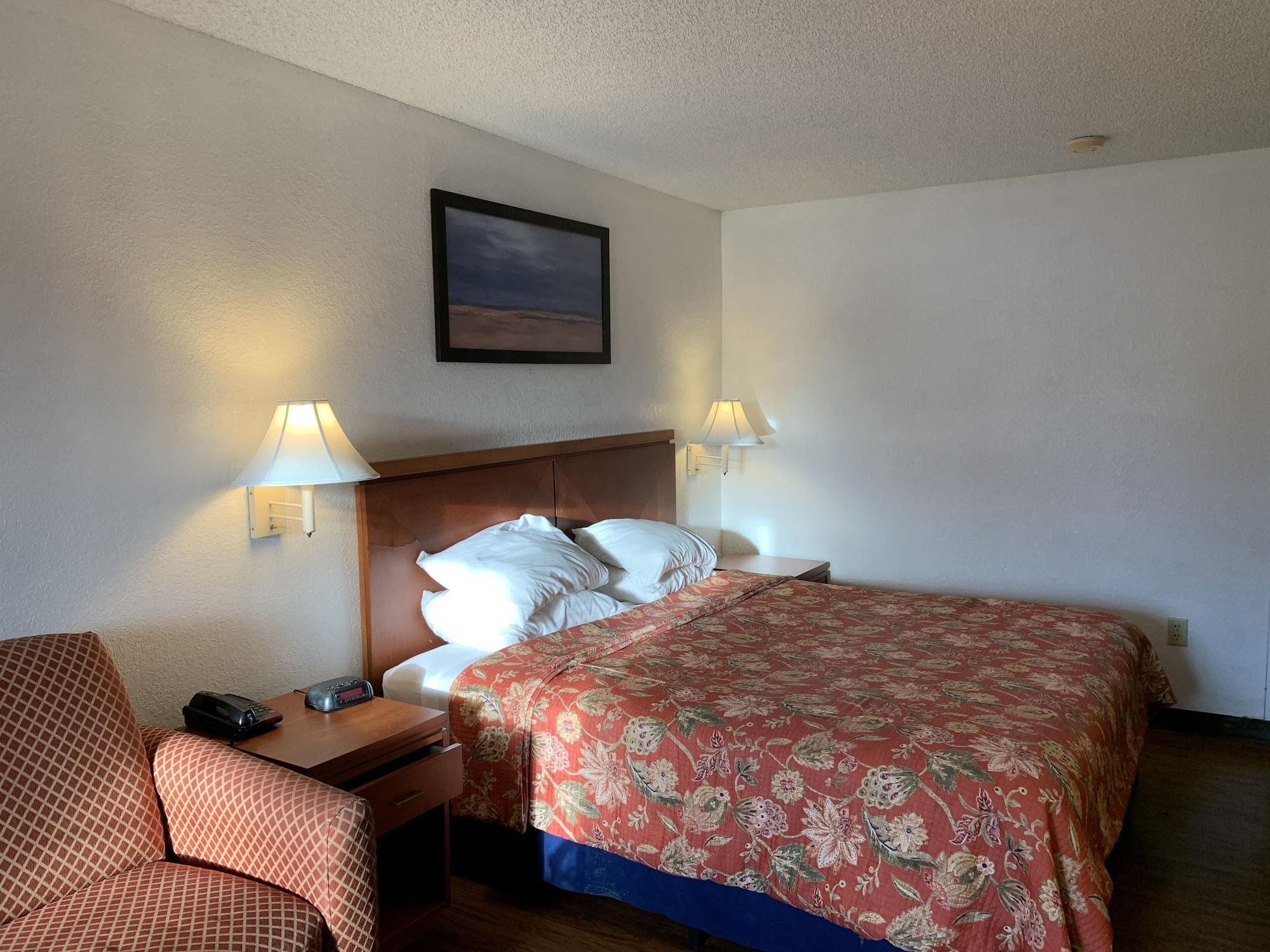 Travelodge Suites By Wyndham Macclenny I-10 Eksteriør billede
