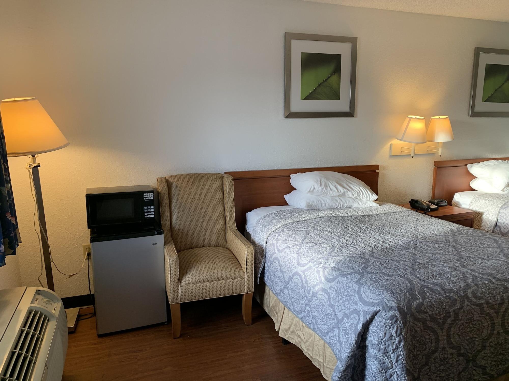 Travelodge Suites By Wyndham Macclenny I-10 Eksteriør billede
