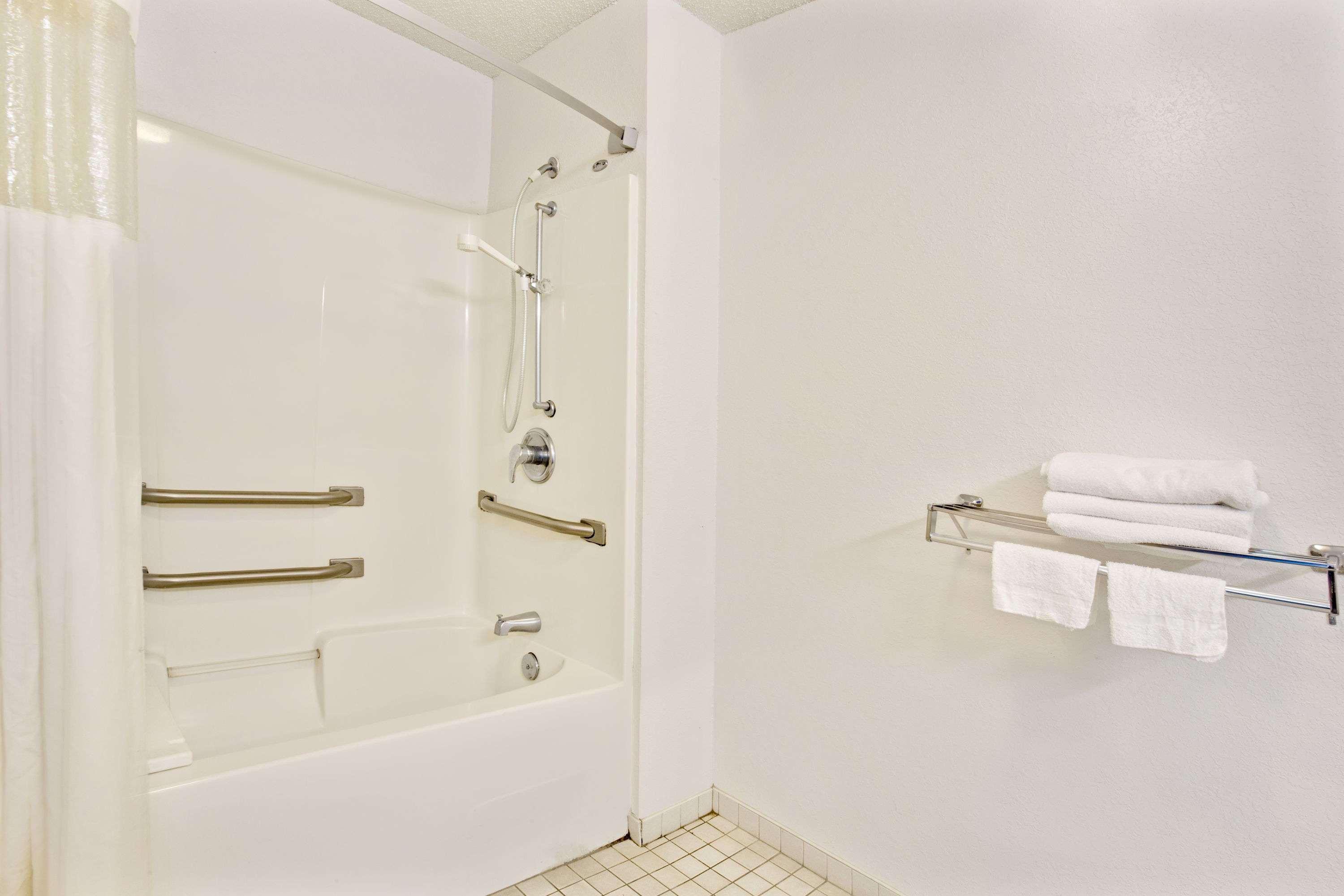 Travelodge Suites By Wyndham Macclenny I-10 Eksteriør billede